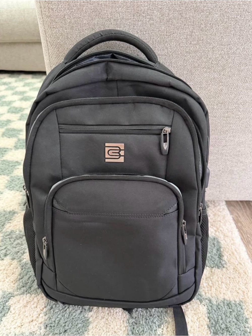 Black Everyday Laptop Backpack with charger